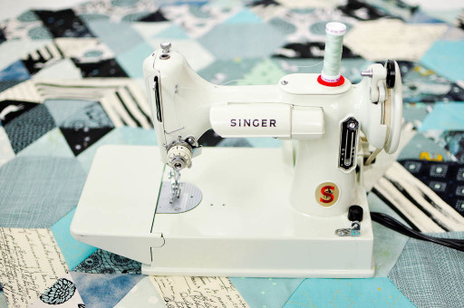 Singer Celery Featherweight sewing machine