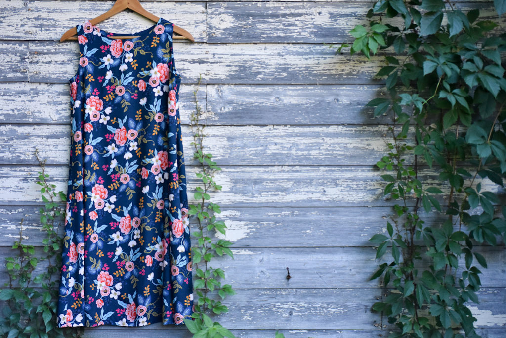 Trapeze Dress in Les Fleurs Rayon