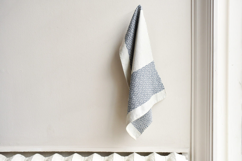 Heirloom Tea Towel Diamond Spot Bronson